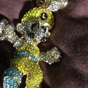 Luigi diamond pendant